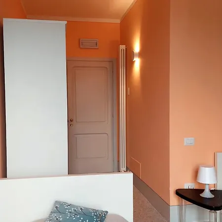 アパート La Casa Del Mago E Pissignano